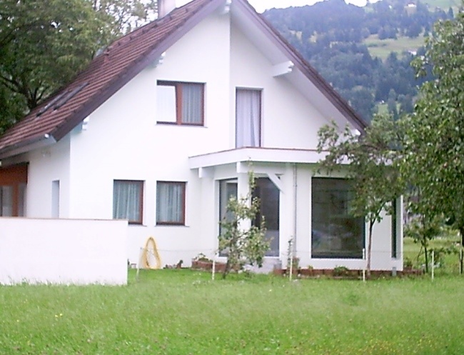 Hausumbau mit Balkon nachher